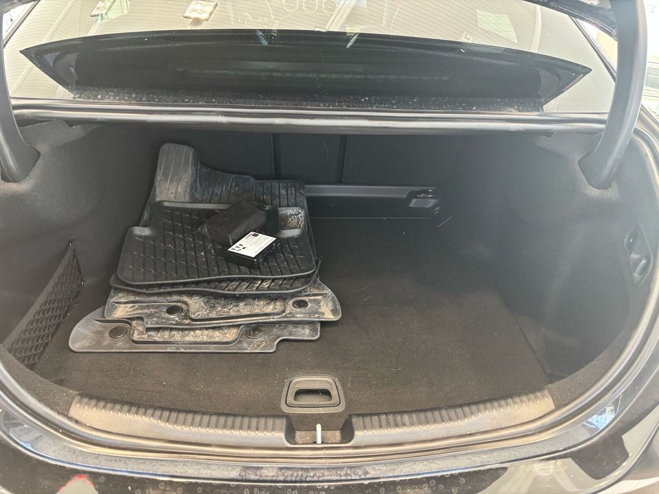 Mercedes C200 1,5 aut. 4d