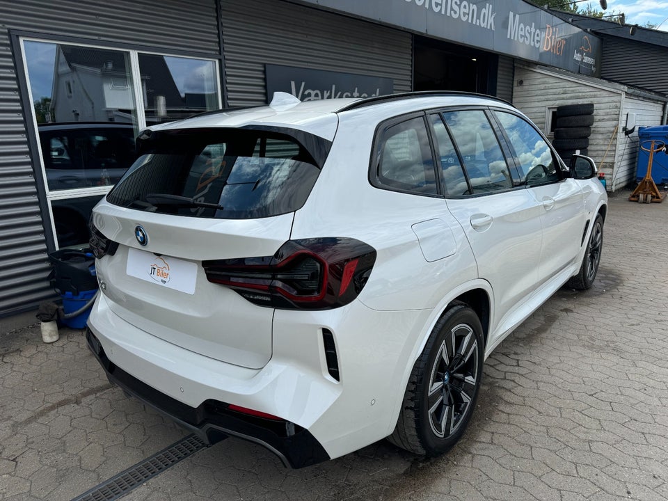 BMW iX3 Charged M-Sport 5d