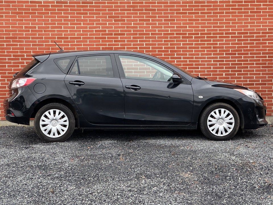 Mazda 3 1,6 Premium 5d