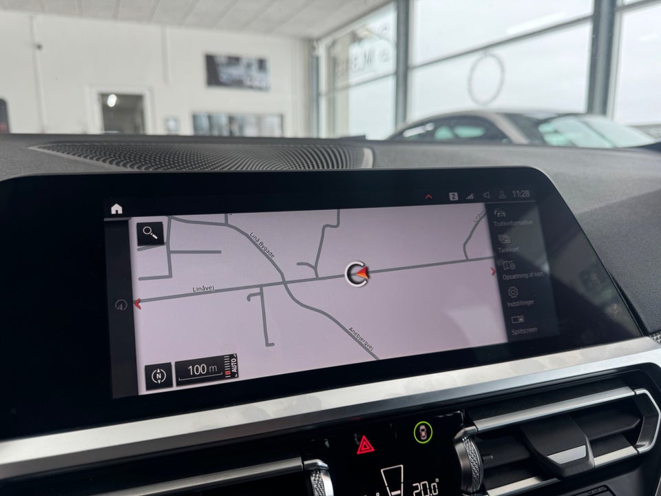 BMW 330d 3,0 Touring M-Sport xDrive aut. 5d