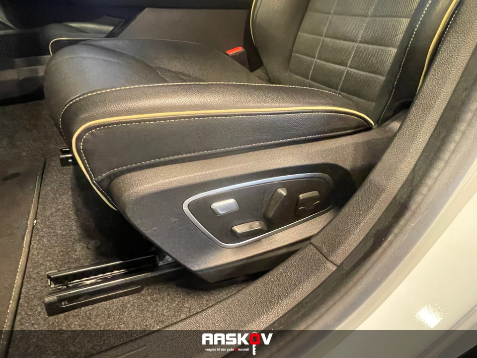 Renault Megane E-Tech 60 Iconic 5d