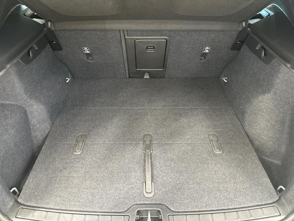 Volvo EX40 Extended Range Core 5d