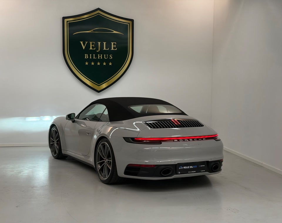 Porsche 911 Carrera 4S 3,0 Cabriolet PDK 2d