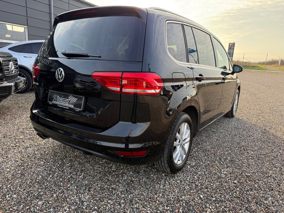 VW Touran 1,4 TSi 150 Highline 7prs 5d
