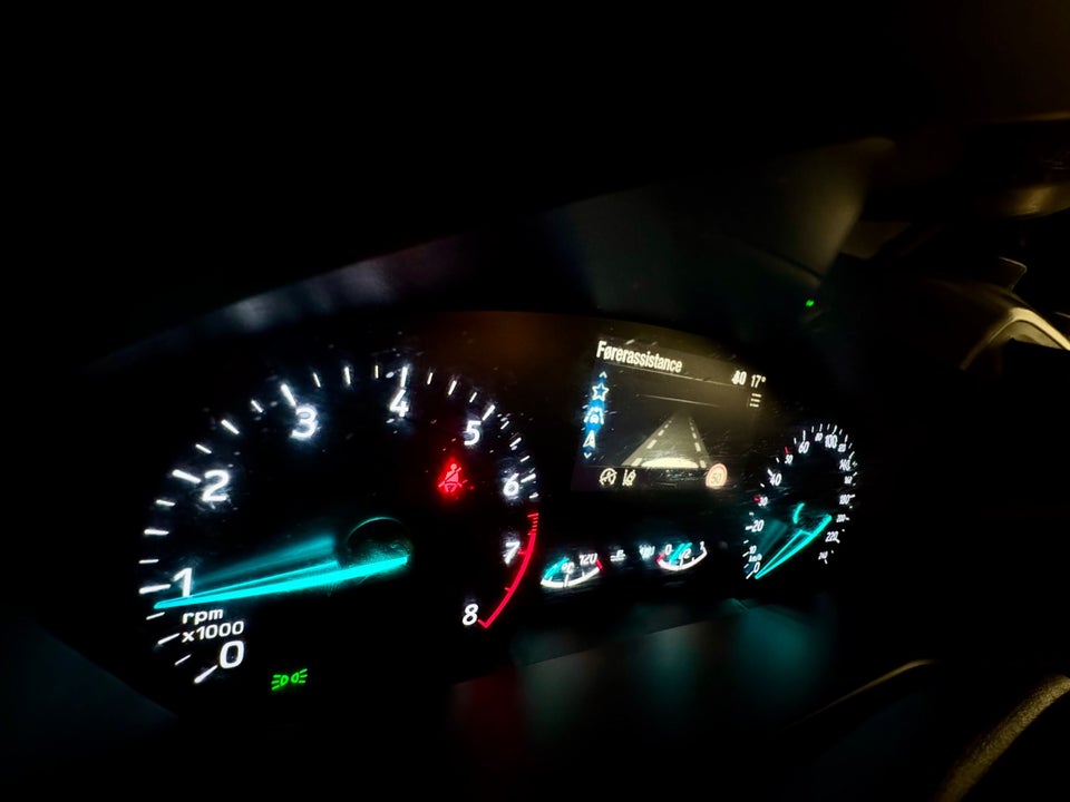 Ford Focus 1,0 EcoBoost Titanium stc. 5d