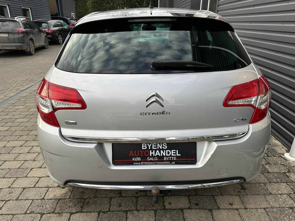 Citroën C4 1,6 e-HDi 112 Seduction E6G 5d