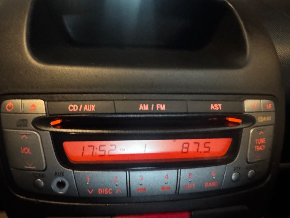 Toyota Aygo 1,0 VVT-i T1 5d