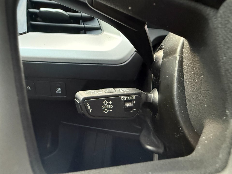 Audi Q4 e-tron 45 quattro 5d