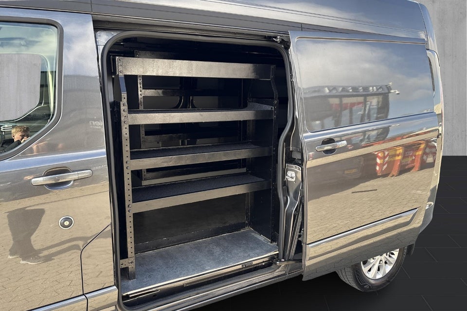 Ford Transit Custom 300 L2 2,0 EcoBlue Limited aut.