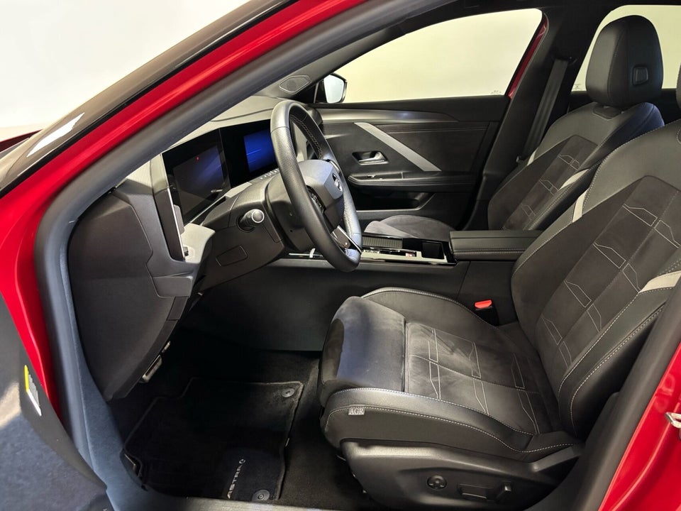 Opel Astra-e 54 GS Sports Tourer 5d