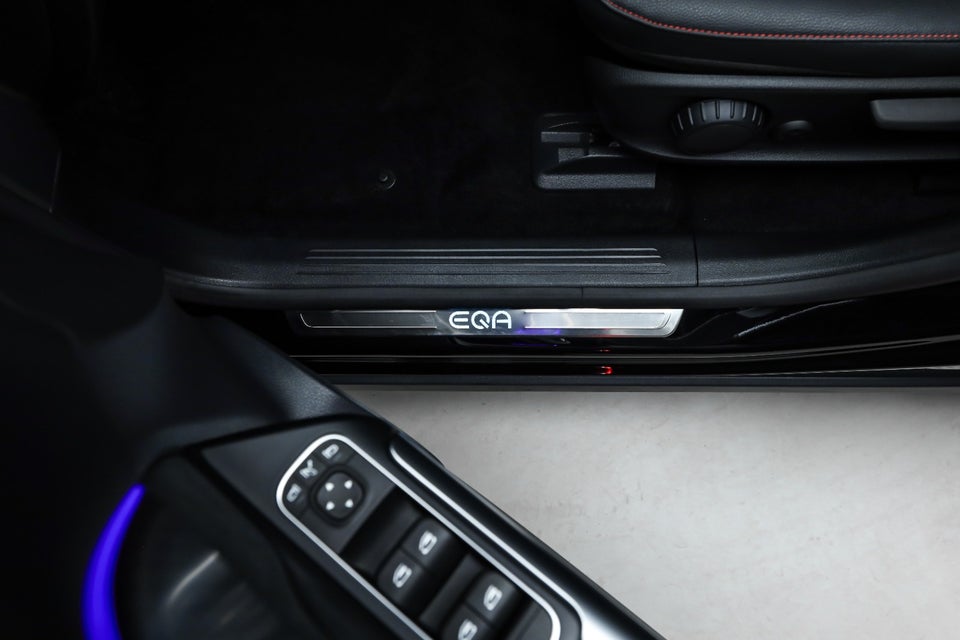 Mercedes EQA250+ AMG Advance 5d