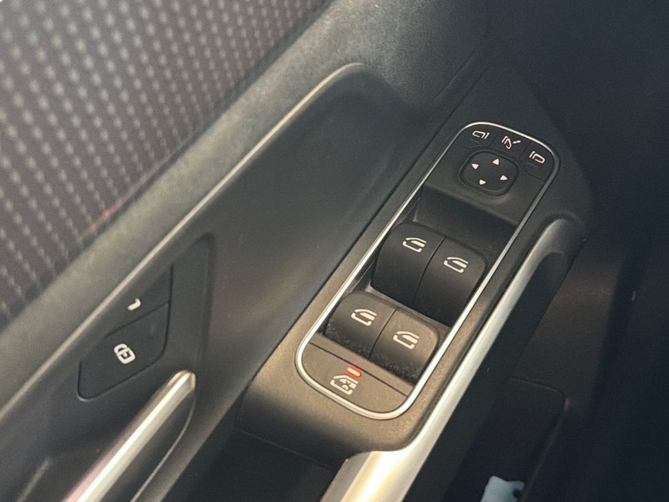 Mercedes EQB350 AMG Line 4Matic 7prs 5d