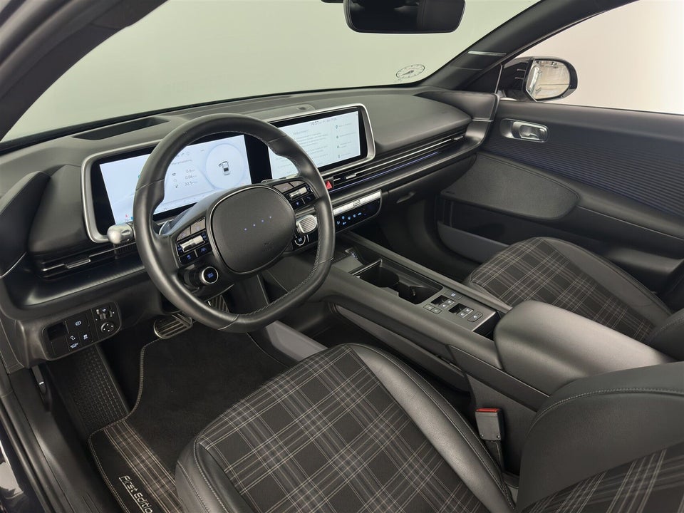 Hyundai Ioniq 6 77 First Edition AWD 4d