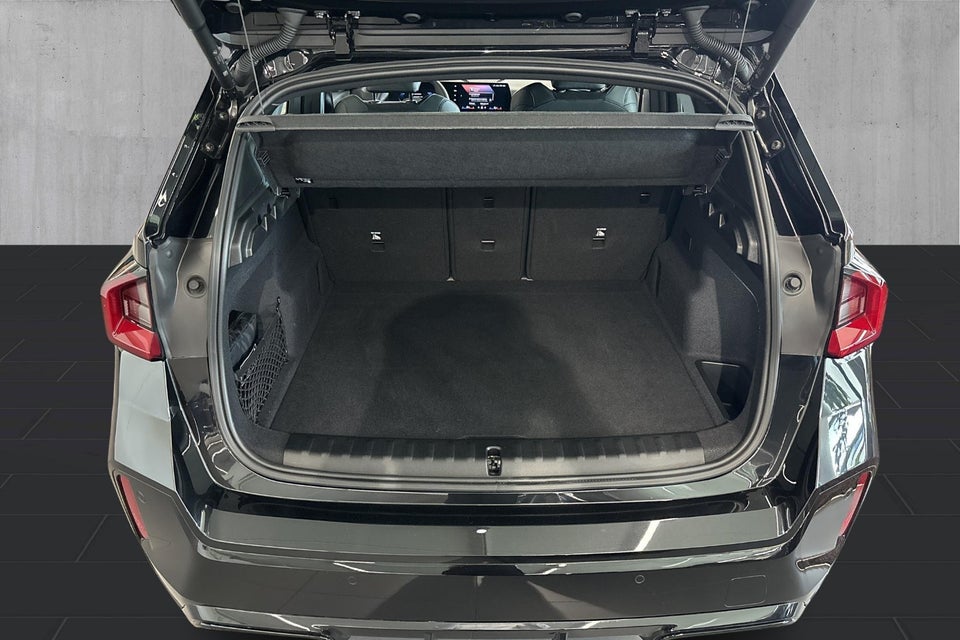 BMW iX1 xDrive30 M-Sport 5d