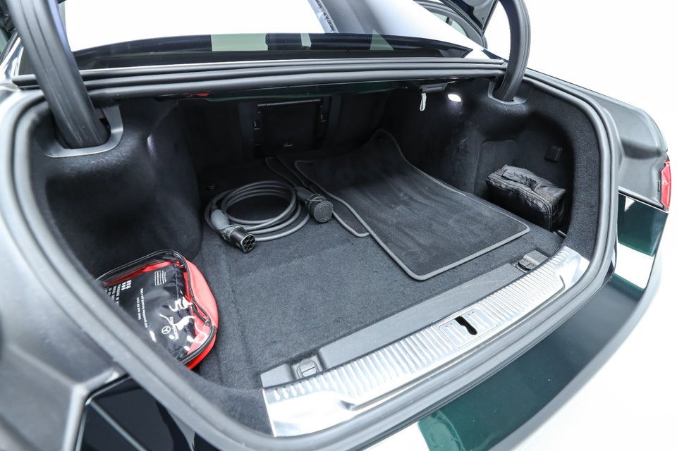 Mercedes S580 e 3,0 aut. lang 4d