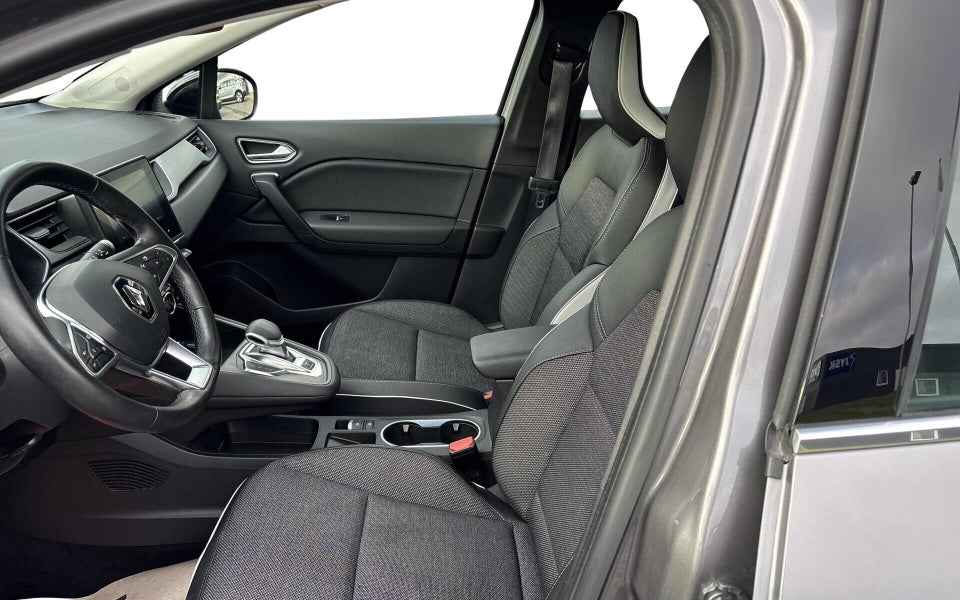 Renault Captur 1,3 TCe 130 Intens EDC 5d