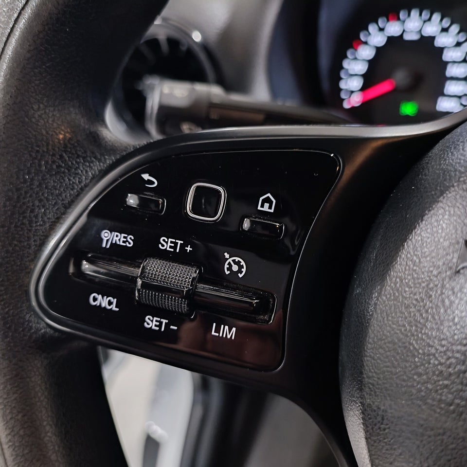 Mercedes Sprinter 316 2,2 CDi A2 Kassevogn RWD