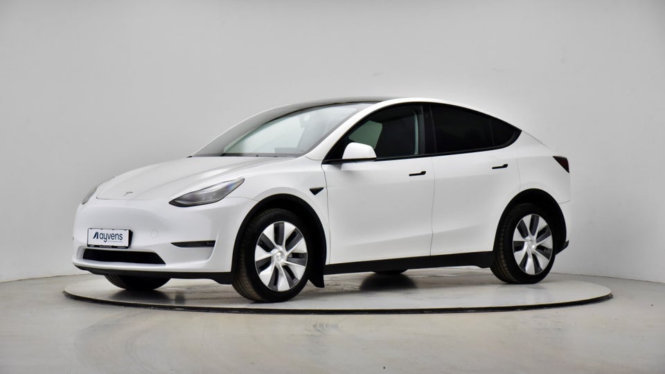 Tesla Model Y Long Range AWD 5d