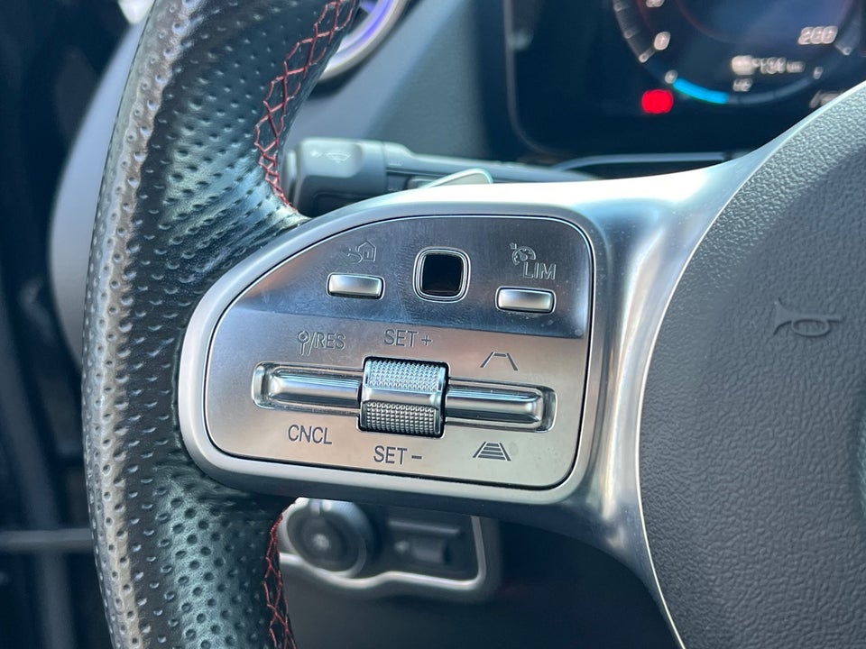 Mercedes EQA250 AMG Line 5d