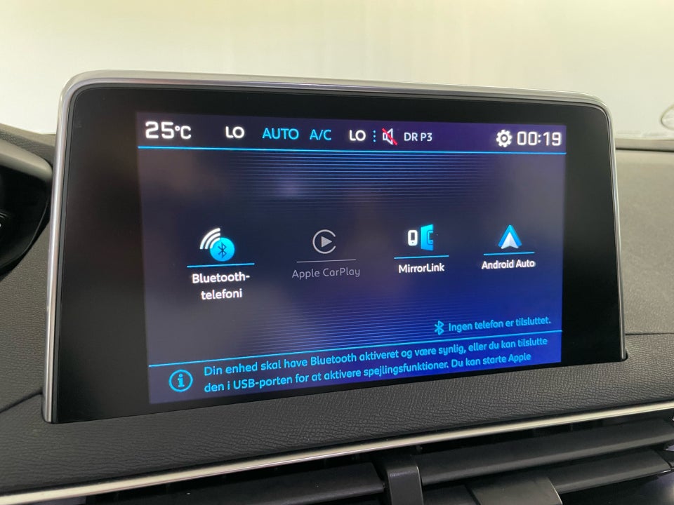 Peugeot 3008 1,2 e-THP 130 Allure 5d