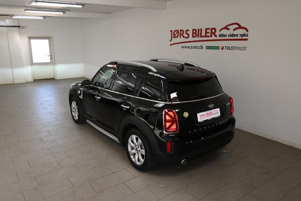 MINI Countryman Cooper SE 1,5 Essential aut. ALL4 5d