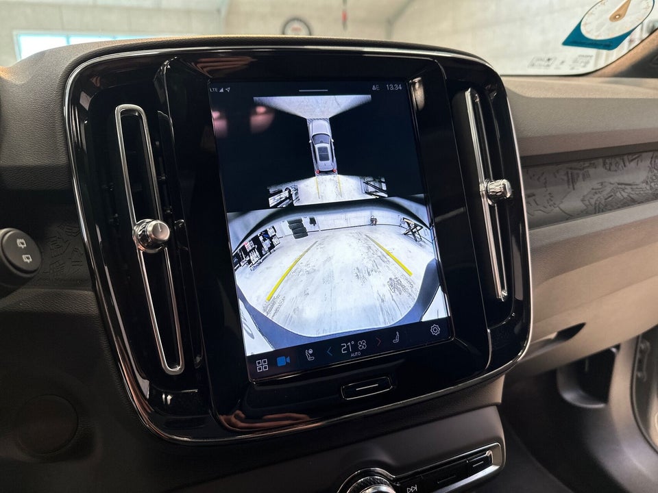 Volvo EX40 Twin Performance Ultra 5d