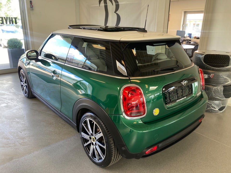 MINI Cooper SE Maximise 3d