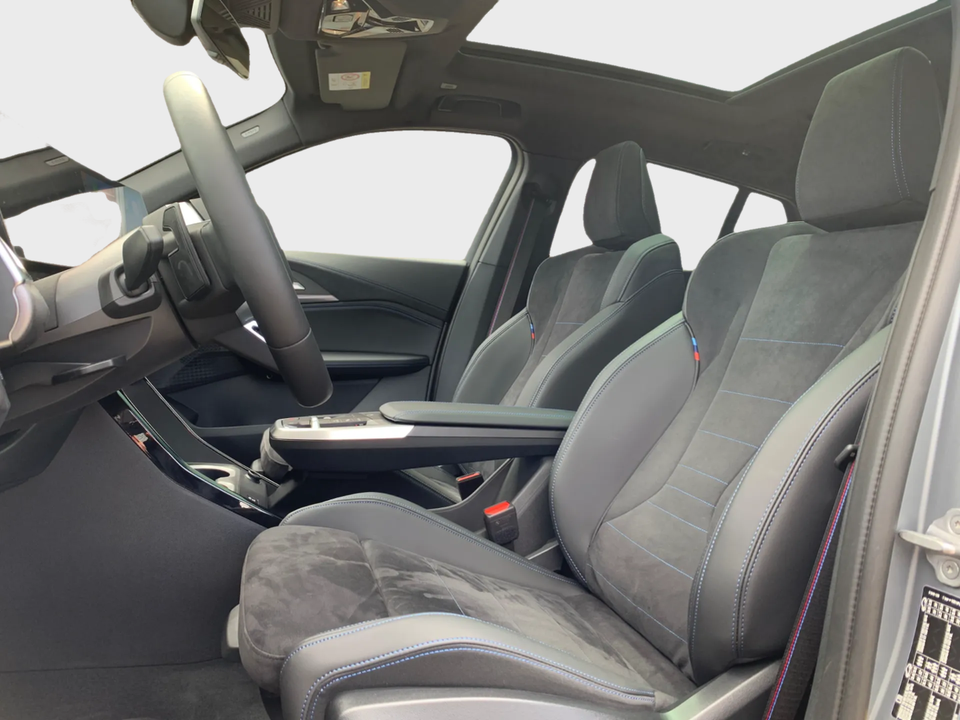 BMW iX2 eDrive20 M-Sport Pro 5d