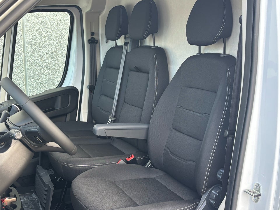 Fiat Ducato 35 Maxi 2,2 MJT 180 Kassevogn L3H2 Pro+ aut.