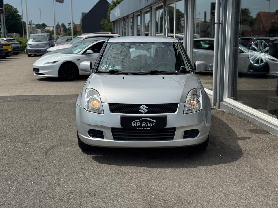 Suzuki Swift 1,3 GLS 5d