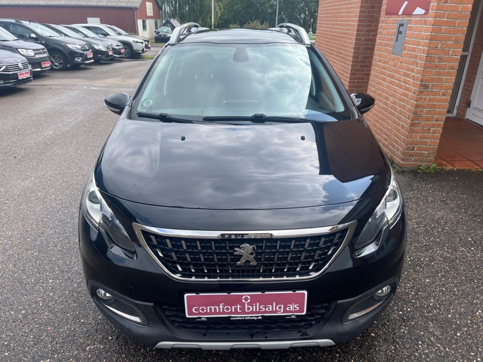 Peugeot 2008 1,6 BlueHDi 100 Allure Sky 5d