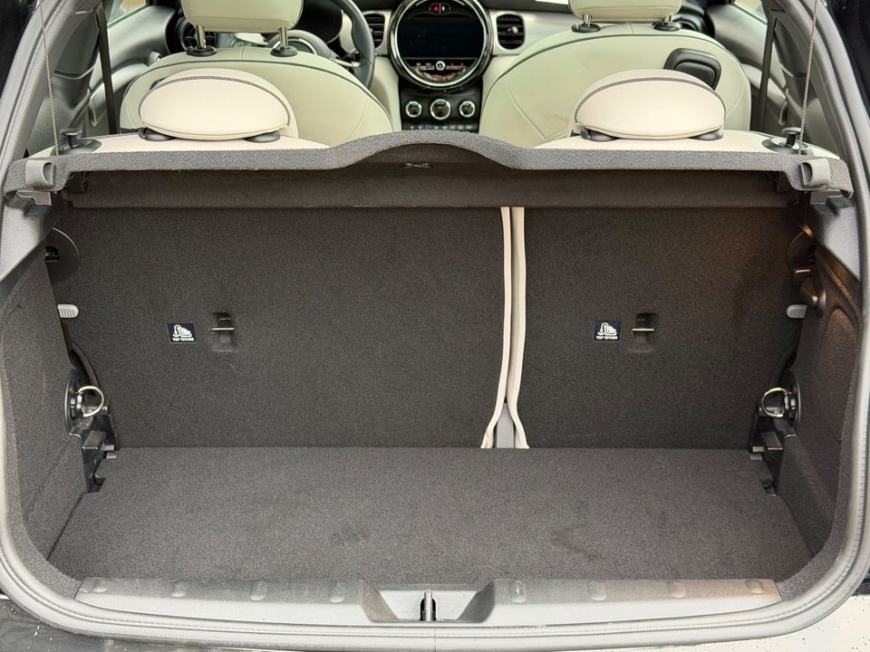 MINI Cooper SE Maximise 3d