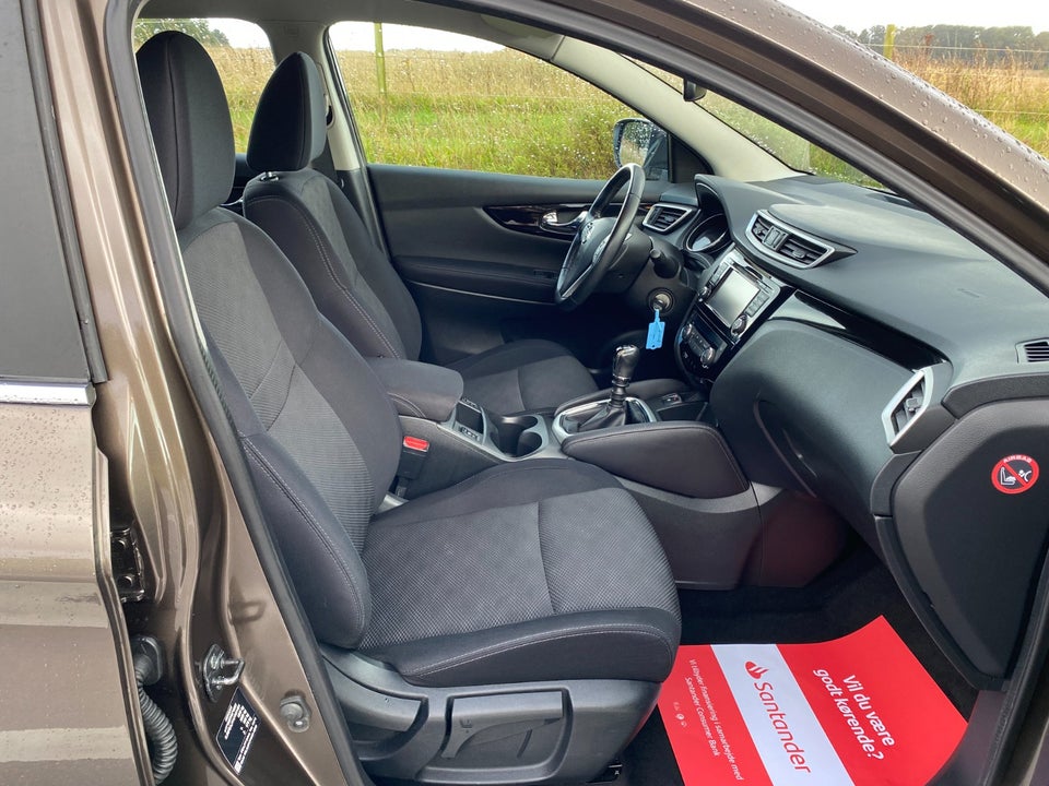Nissan Qashqai 1,2 Dig-T 115 Acenta 5d