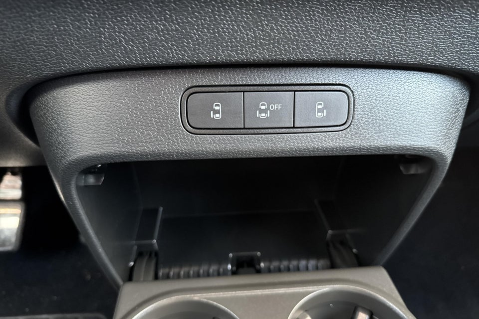 VW ID.Buzz 77 Pro Van 5d