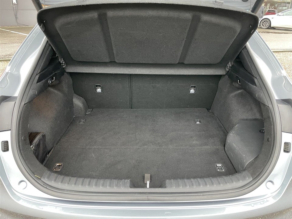 Kia XCeed 1,6 PHEV Upgrade DCT 5d