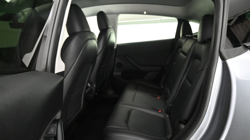 Tesla Model Y Performance AWD 5d