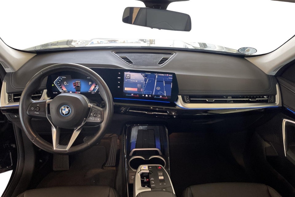 BMW iX1 eDrive20 X-Line 5d