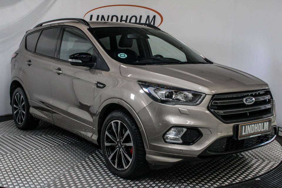 Ford Kuga 2,0 TDCi 120 ST-Line aut. 5d