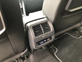 VW Touran 1,6 TDi 115 IQ.Drive DSG 7prs 5d