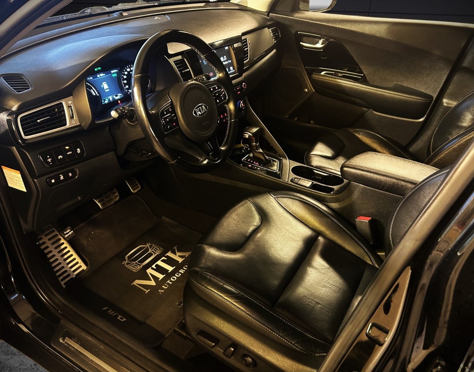 Kia Niro 1,6 HEV Advance DCT 5d