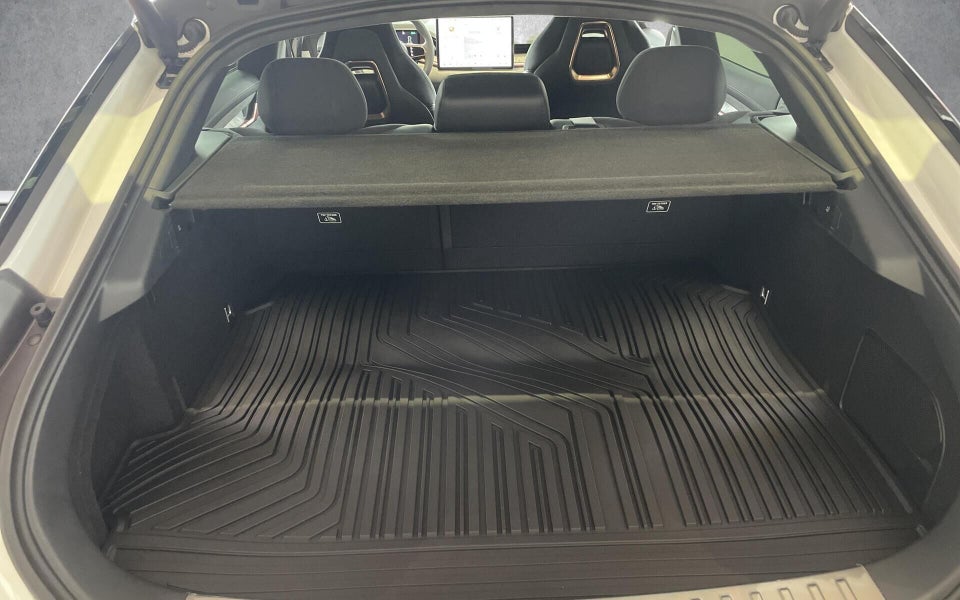 Zeekr 001 Long Range RWD 5d