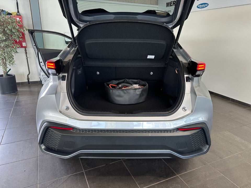 Toyota C-HR 2,0 Plug-in Hybrid Style Smart 5d