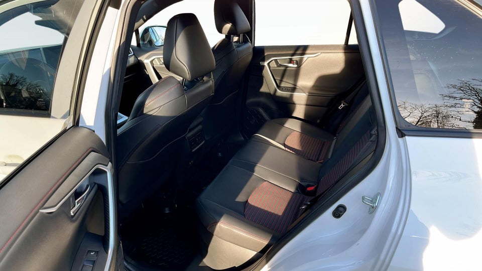 Toyota RAV4 2,5 Plug-in Hybrid H3 Premium AWD-i 5d