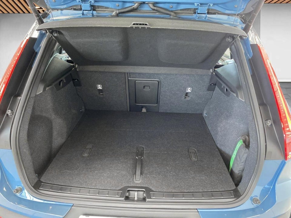 Volvo XC40 P6 ReCharge Plus 5d