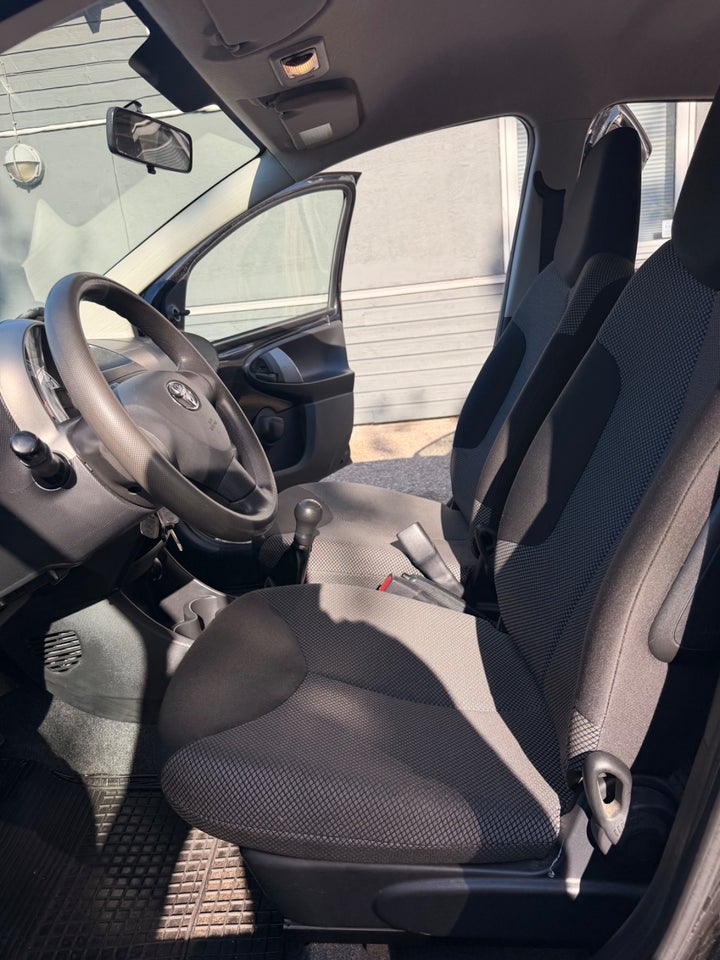 Toyota Aygo 1,0 VVT-i T1 5d
