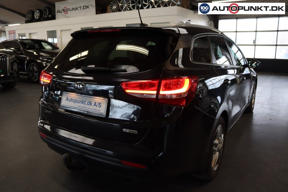 Kia Ceed 1,6 CRDi 136 Attraction SW DCT 5d
