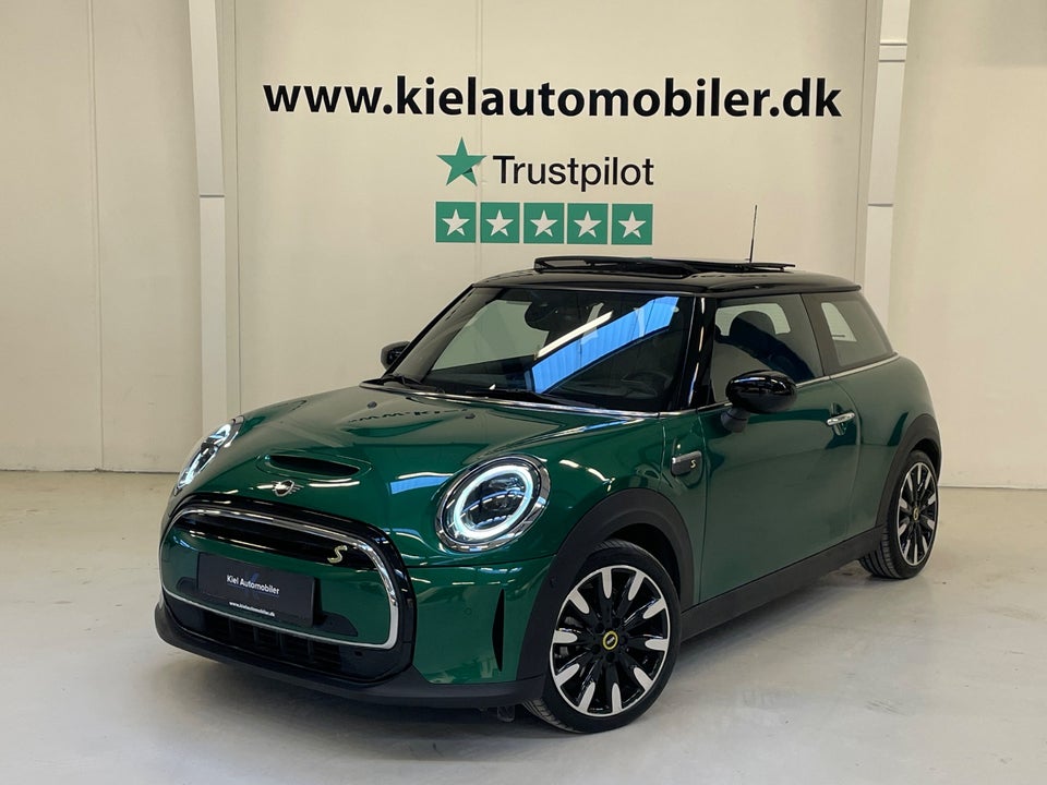 MINI Cooper SE Classic Trim 3d