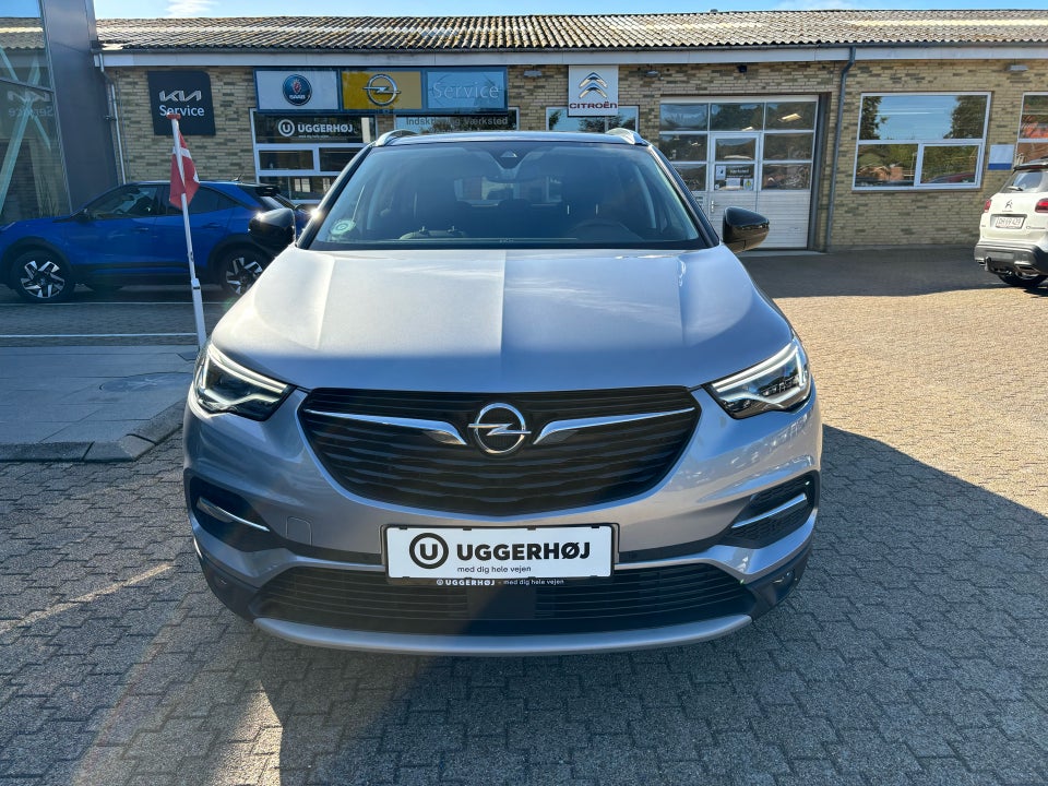 Opel Grandland X 1,6 Hybrid4 Ultimate aut. 5d