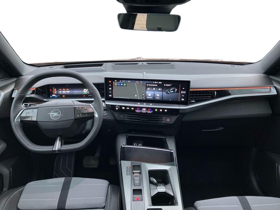 Opel Grandland-e 73 GS Sky 5d