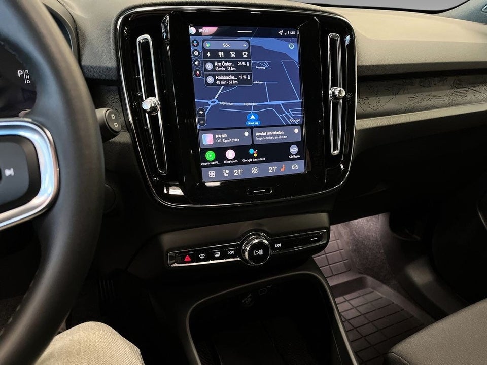 Volvo EX40 Extended Range Plus 5d